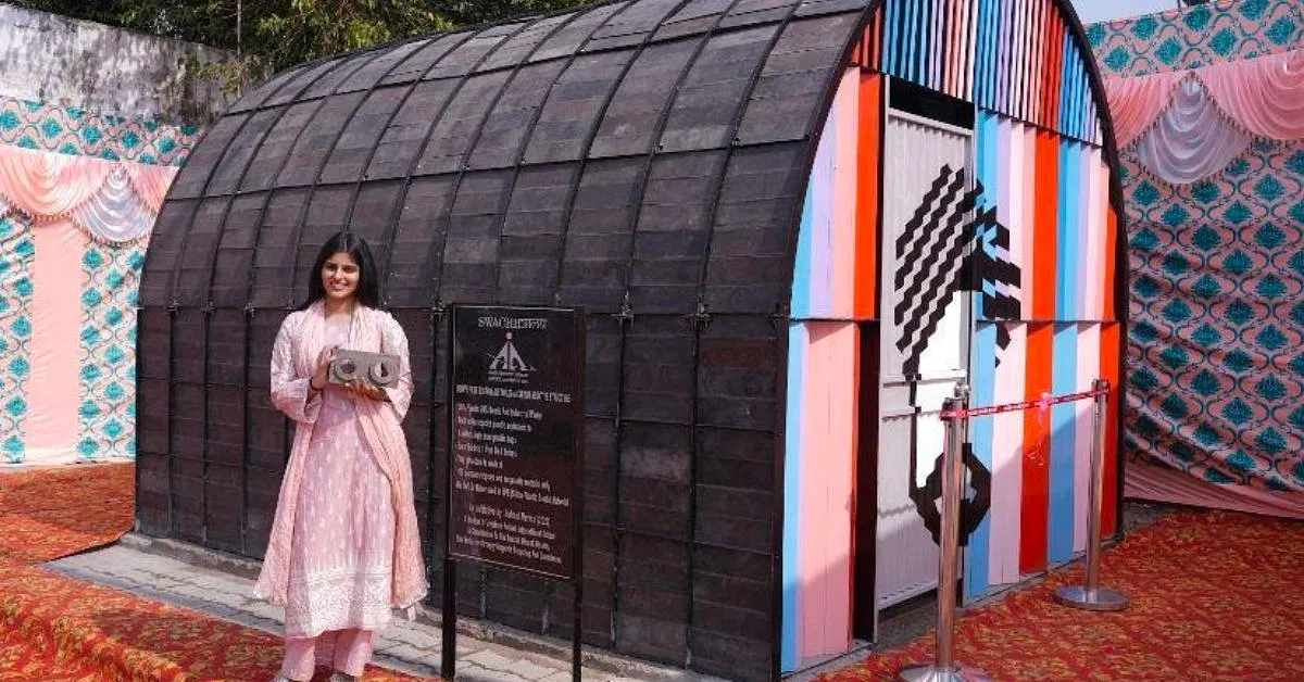 18-YO Uses 4 Lakh Plastic Bags, Foundry Waste To Build India’s First Carbon-Negative Toilet